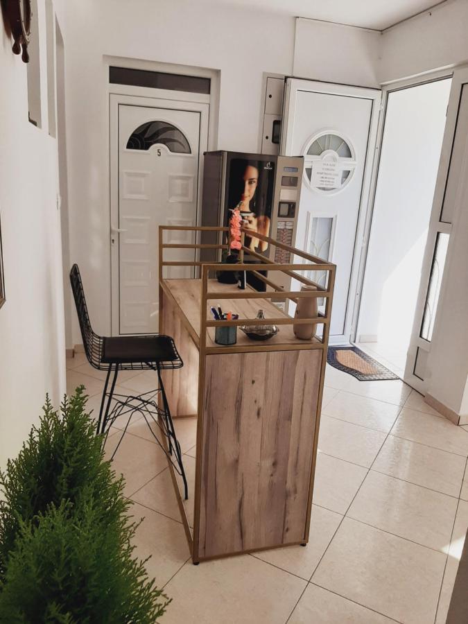 דוברה וודה Villa Alba Apartments מראה חיצוני תמונה
